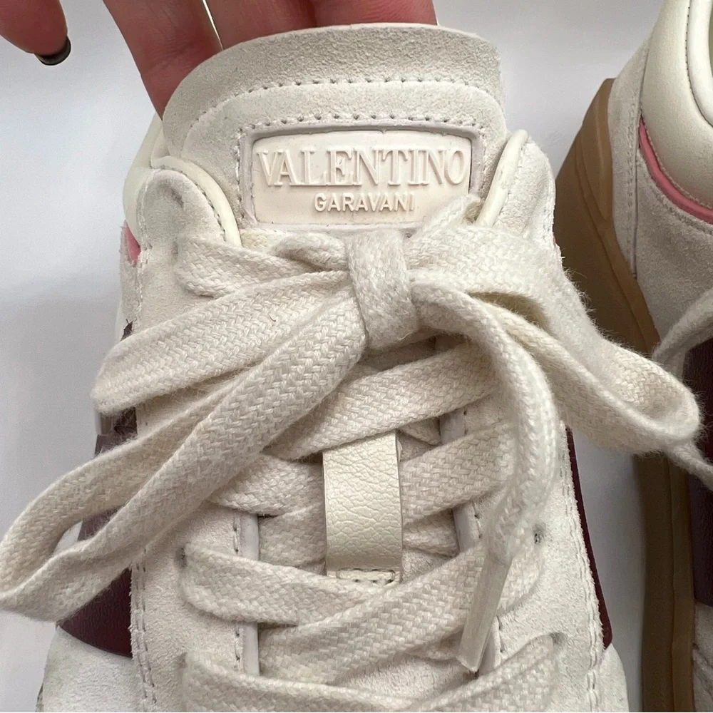 Valentino Garavani Upvillage suede sneakers - Picture 3 of 9